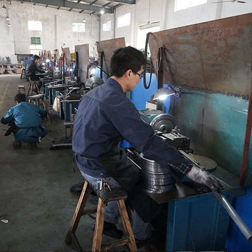 JinSeal factory manufacturing scene
